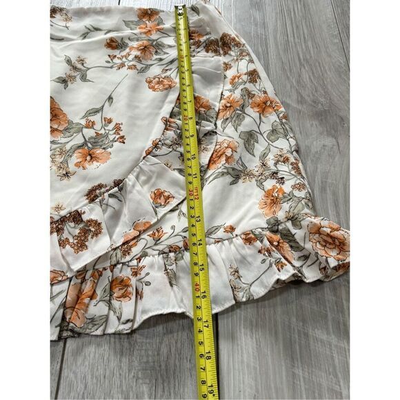 Paper Crane floral miniskirt size XS - Picture 4 of 9